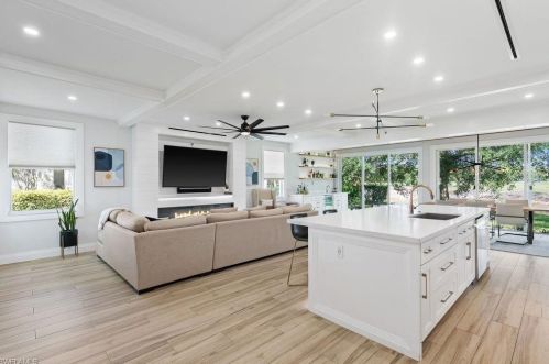 740 Cherry Blossom Ct, Naples FL 34120-1493 exterior