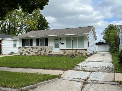 6754 51st St, Milwaukee WI  53223-6037 exterior