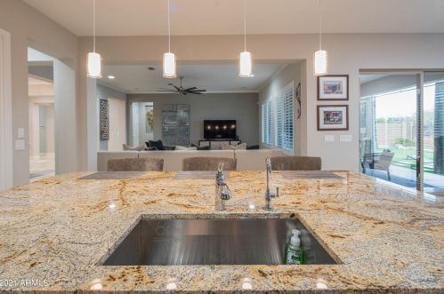 22113 31st St, Phoenix AZ 85016-7009 exterior