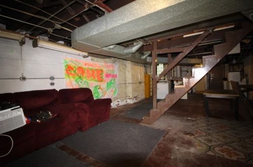 306 Ophelia St, Pittsburgh PA  15213-4226 exterior