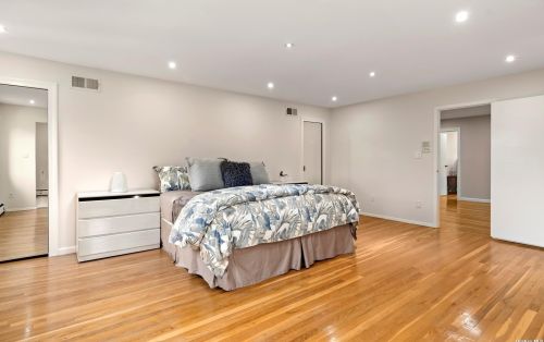 26 Dryden Way, Commack NY 11725-1927 exterior