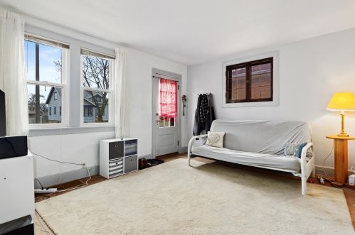 531 72, Milwaukee WI 53213-3728 exterior