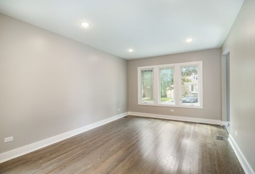 5621 Ozark Ave, Chicago IL  60631-3317 exterior