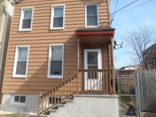 409 Catherine St, Elizabeth NJ  07201-1414 exterior