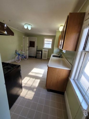 254 Tremont St, Newton MA 02458-2114 exterior