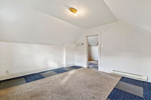 38 Minooka St, Pittsburgh PA 15210-3503 exterior