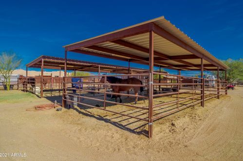 36425 10 St, Phoenix AZ 85085-7781 exterior