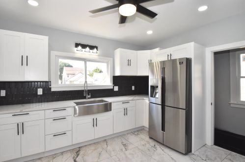 1939 18th St, Milwaukee WI  53205-1646 exterior