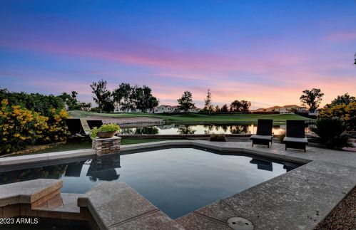 2158 Peninsula Cir, Chandler AZ  85248-3526 exterior