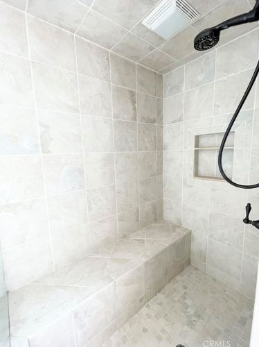 320 Rossmore Dr, Oxnard CA  93035-4465 exterior