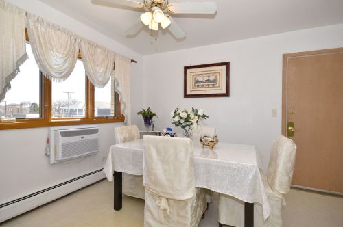 2616 74 Ct, Chicago IL 60707-3730 exterior