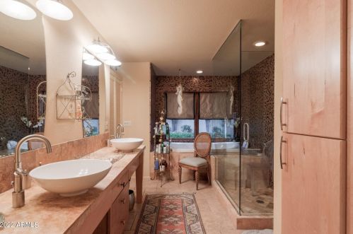 5326 26th St, Phoenix AZ 85050-1303 exterior