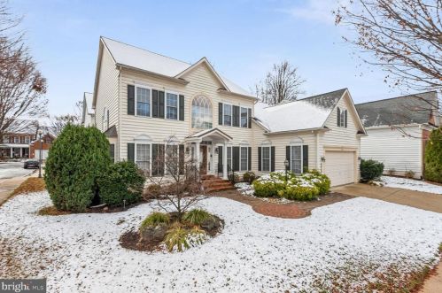 3716 Glen Eagles Dr, Silver Spring, MD 20906-1670