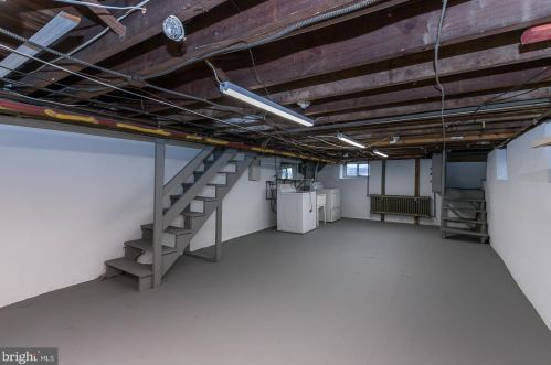 54 Elmwood Ave, Manor PA 19036-2321 exterior