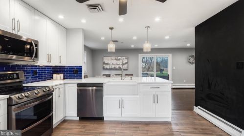 14600 Fairacres Rd, Silver Spring MD  20905-4432 exterior