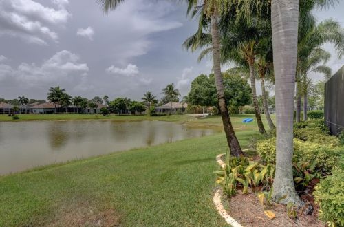 225 Fernleaf Trl, Fort Pierce FL 34953-8212 exterior