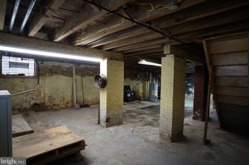 1233 58 St, Philadelphia PA 19131-4108 exterior