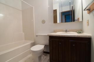 910 Bridgit Ln, Cedar Rapids IA  52403-4588 exterior