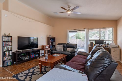 10367 Oakbrook St, Tucson AZ  85747-5965 exterior