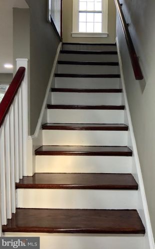 9313 Glenville Rd, Silver Spring MD 20901-3637 exterior