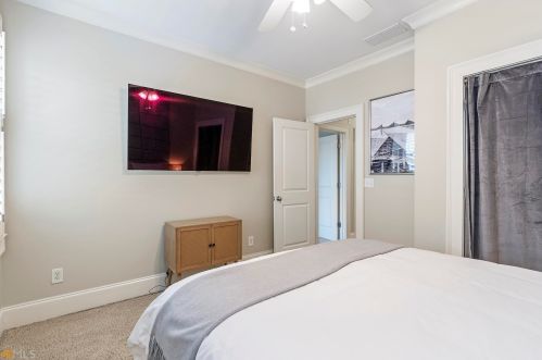 975 Faith Ave, Atlanta GA  30316-6812 exterior