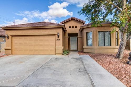 1414 Carson Rd, Phoenix AZ  85041-6615 exterior