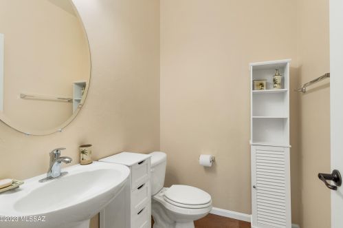 62903 Oakwood Dr, Tucson AZ  85739-2492 exterior