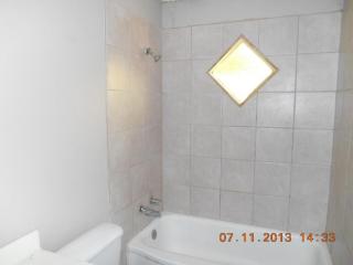 1068 Thelma Ave, Springfield MO  65807-1352 exterior