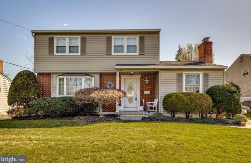 2654 Gladwyn Ave, Camden, NJ 08109-3667