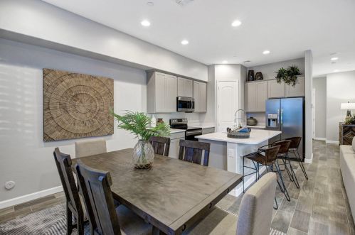 4358 Berkeley Rd, Phoenix AZ 85035-4623 exterior