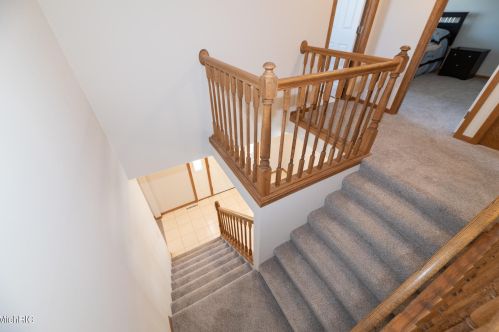 10400 Roger St, Kalamazoo MI 49002-7185 exterior