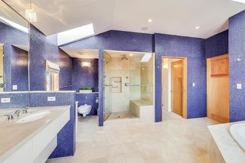 1453 Belden Ave, Chicago IL 60647-3220 exterior