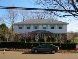 198 Lexington St, Newton, MA 02466-1307