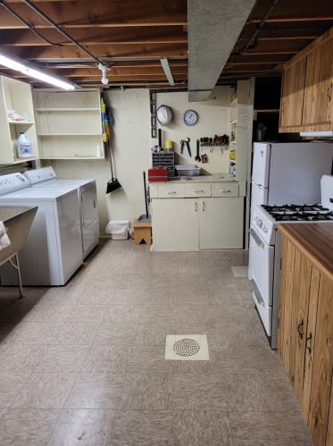 1713 Root St, Joliet IL 60403-1945 exterior