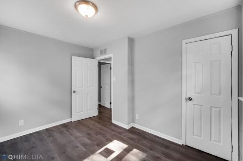 723 Matthews St, Gary IN 46406-1530 exterior