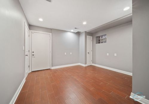 3835 Parnell Ave, Chicago IL 60628-7121 exterior