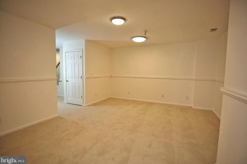 706 Wendover Ct, Dover NJ 07869-1641 exterior