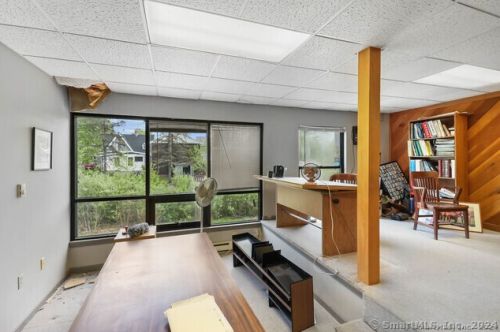 79 Commerce Ave, Killingly CT 06239-2804 exterior