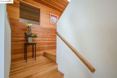 1441 Fairview St, Berkeley CA 94703-2442 exterior