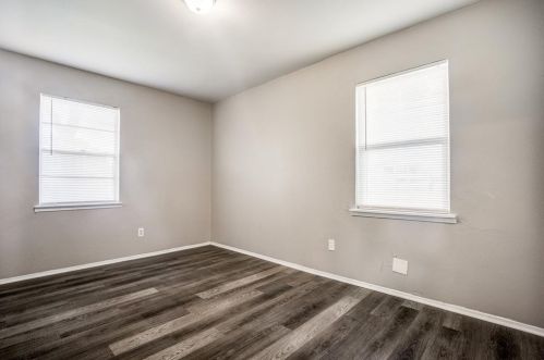 3705 Black Oak Dr, Dallas TX 75241-3308 exterior