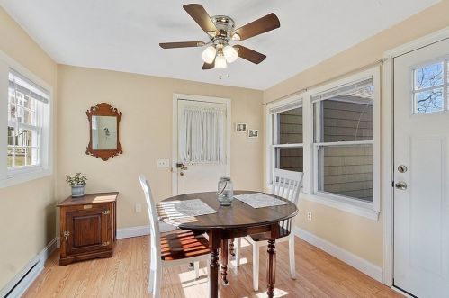 14 Meadow Ln, Worcester MA  01602-1604 exterior