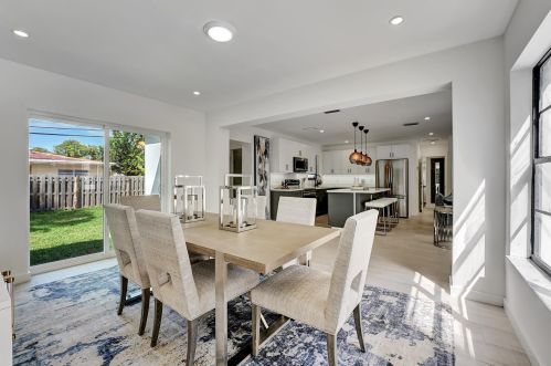 235 20 St, Boca Raton FL 33431-8013 exterior