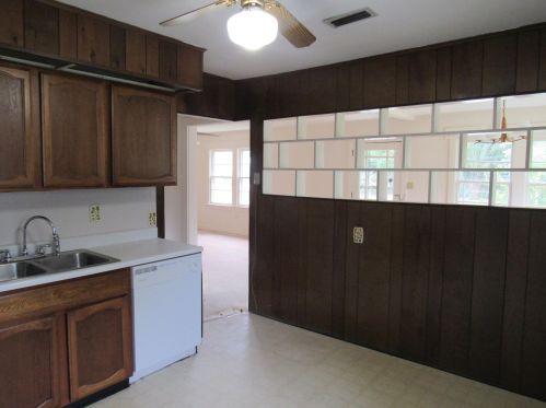 550 College Ave, Defuniak Springs FL 32435-2578 exterior