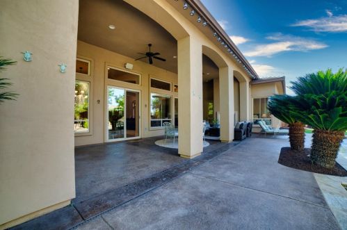 668 Glen-mady Way, Folsom CA 95630-6275 exterior