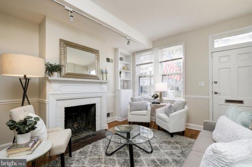 813 25th St, Washington, DC 20037-2209