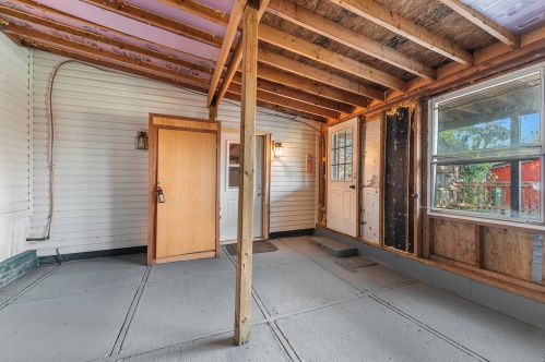 4013 Th, Grant MI 49327-9326 exterior