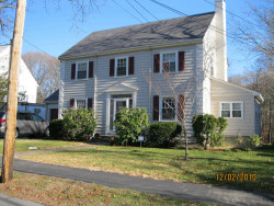 32 Olde Field Rd, Newton, MA 02459-2733