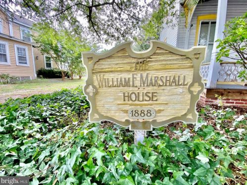 151 Kings Hwy, Lewes DE 19958-1418 exterior