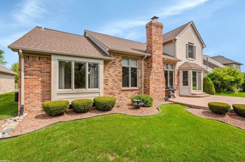 16820 Renee Dr, Macomb Township MI 48042-2324 exterior