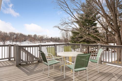 632 Callahan Pl, Saint Paul MN 55118-4336 exterior